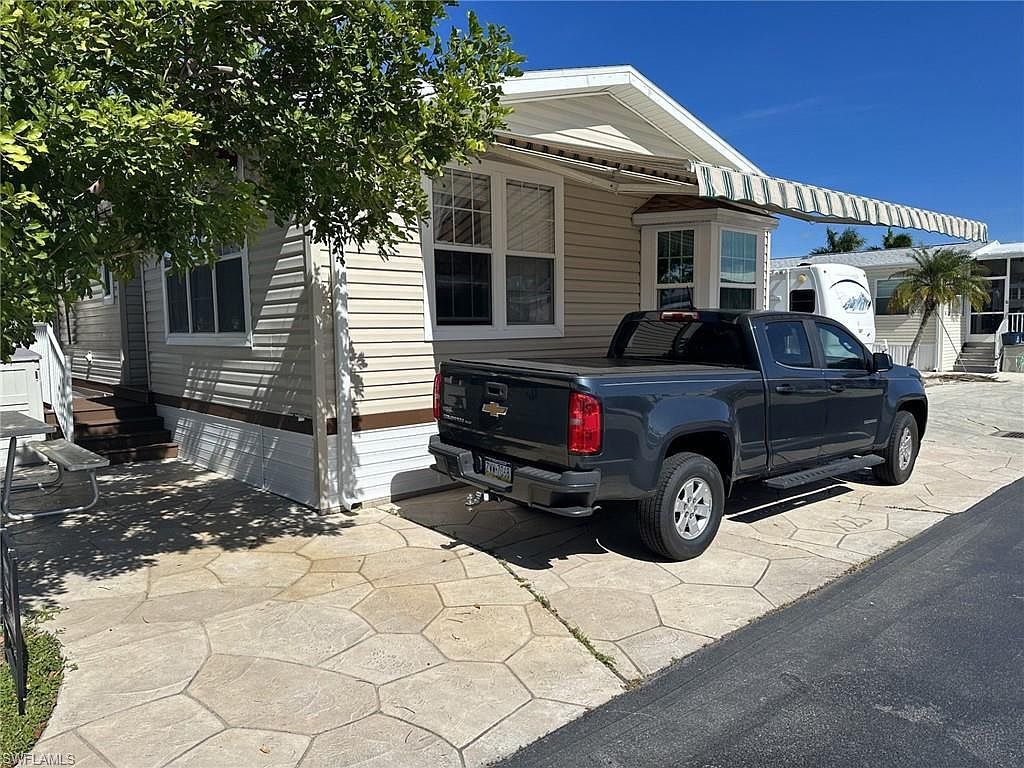 11072 Sunglow Ln Fort Myers, FL 33908 - Thumbnail 3