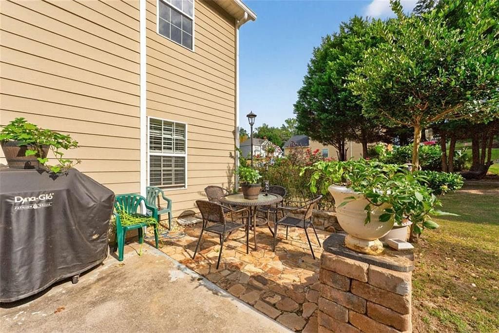 3554 Umatilla Ln SW Atlanta, GA 30331 - Thumbnail 3