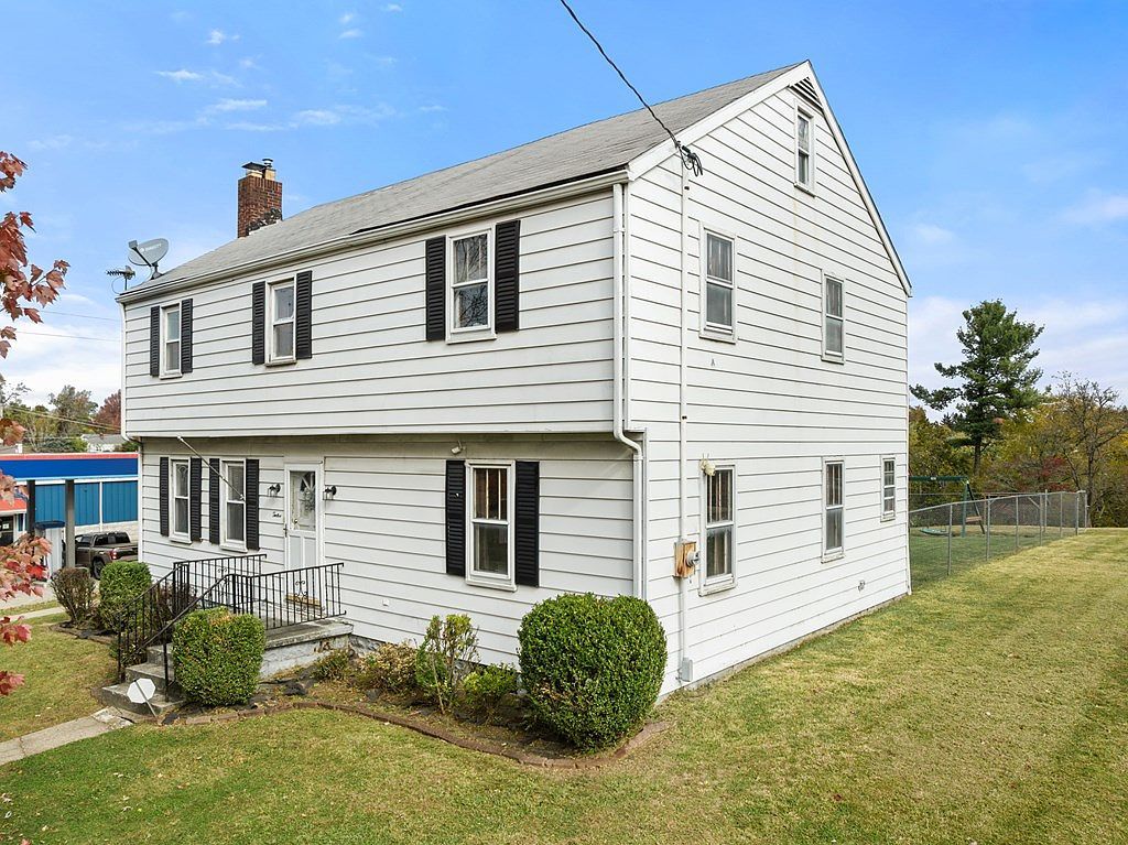 12 Ridgecrest Rd Wheeling, WV 26003 - Thumbnail 3