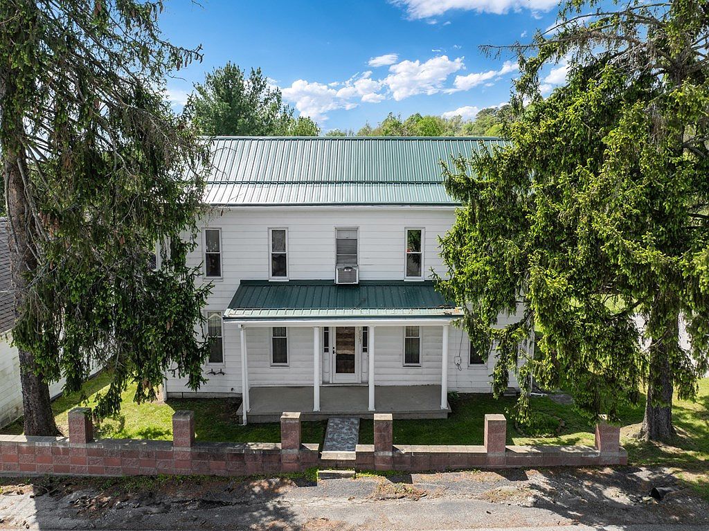 8067 Waynesburg Pike Rd Cameron, WV 26033 - Thumbnail 3