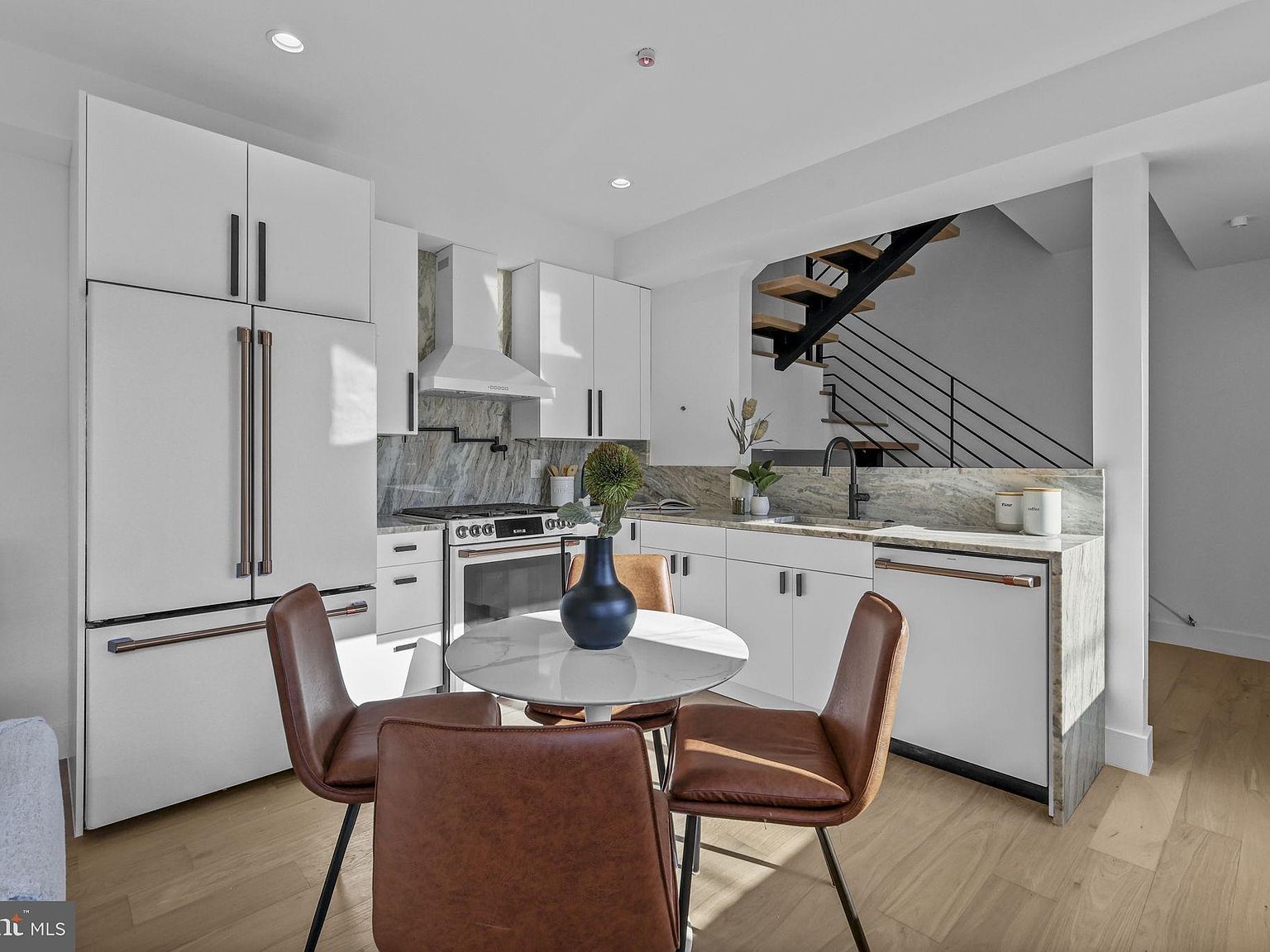 514 S 20th St #B Philadelphia, PA 19146 - Thumbnail 3