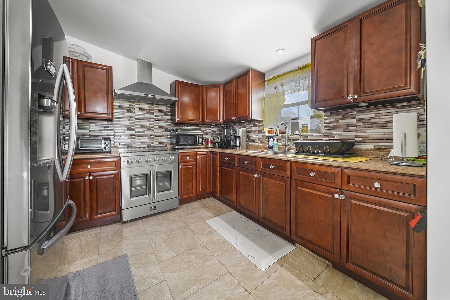 4634 James St Philadelphia, PA 19137 - Thumbnail 3