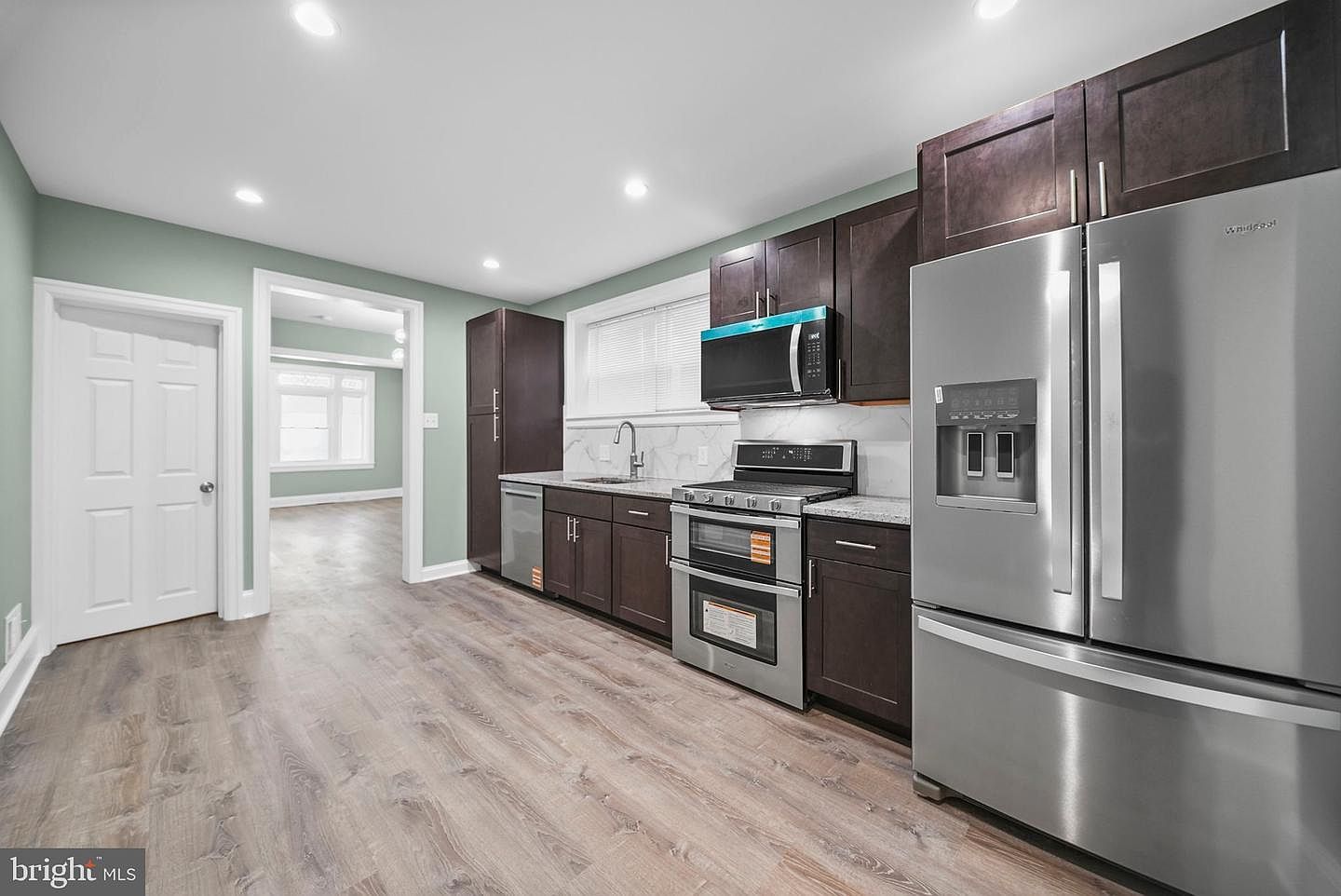 6331 Wheeler St Philadelphia, PA 19142 - Thumbnail 3