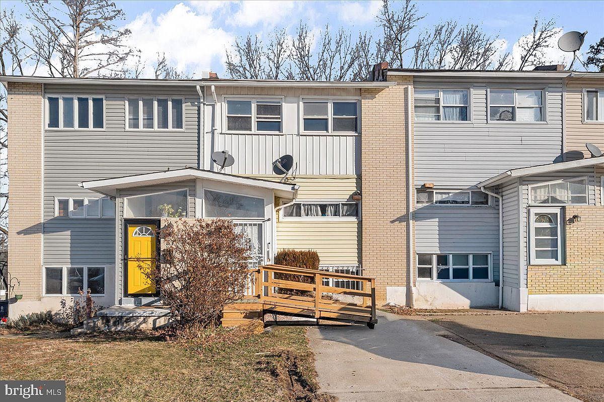 55 Oakmont Dr New Castle, DE 19720 - Thumbnail 3