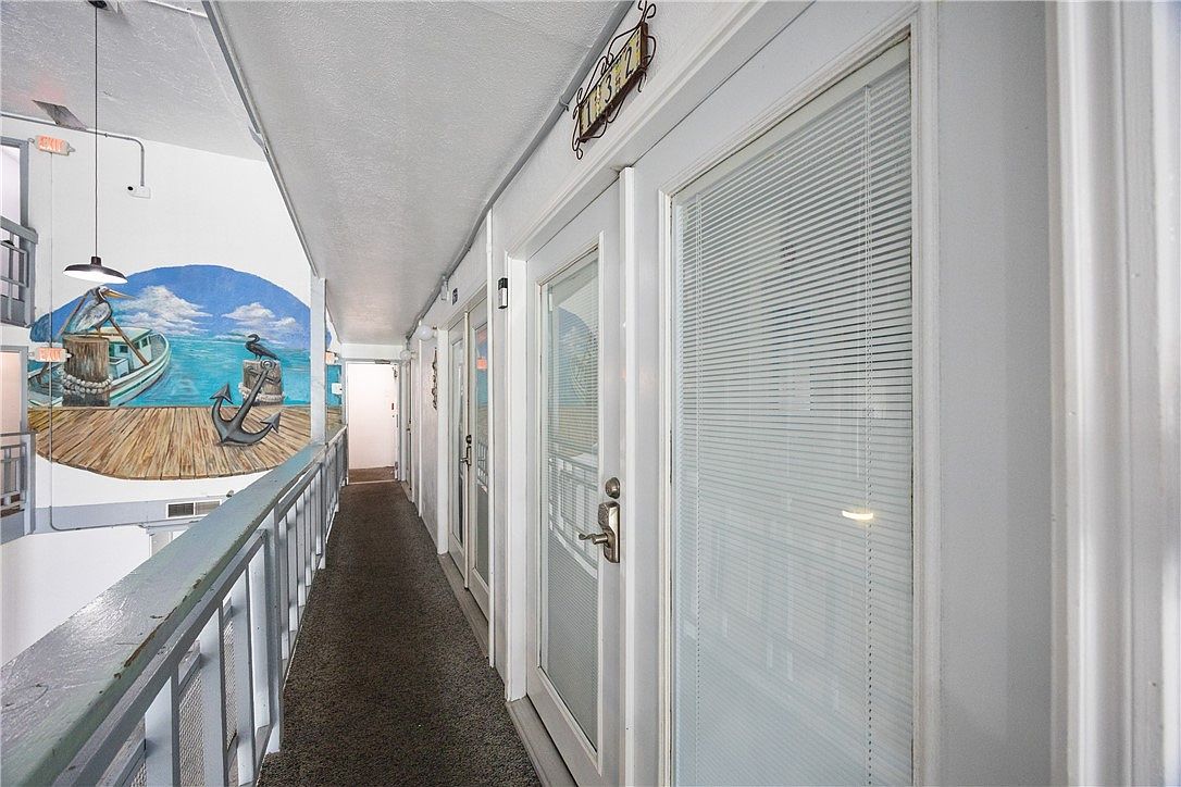 14300 S Padre Island Dr APT 132 Corpus Christi, TX 78418 - Thumbnail 3