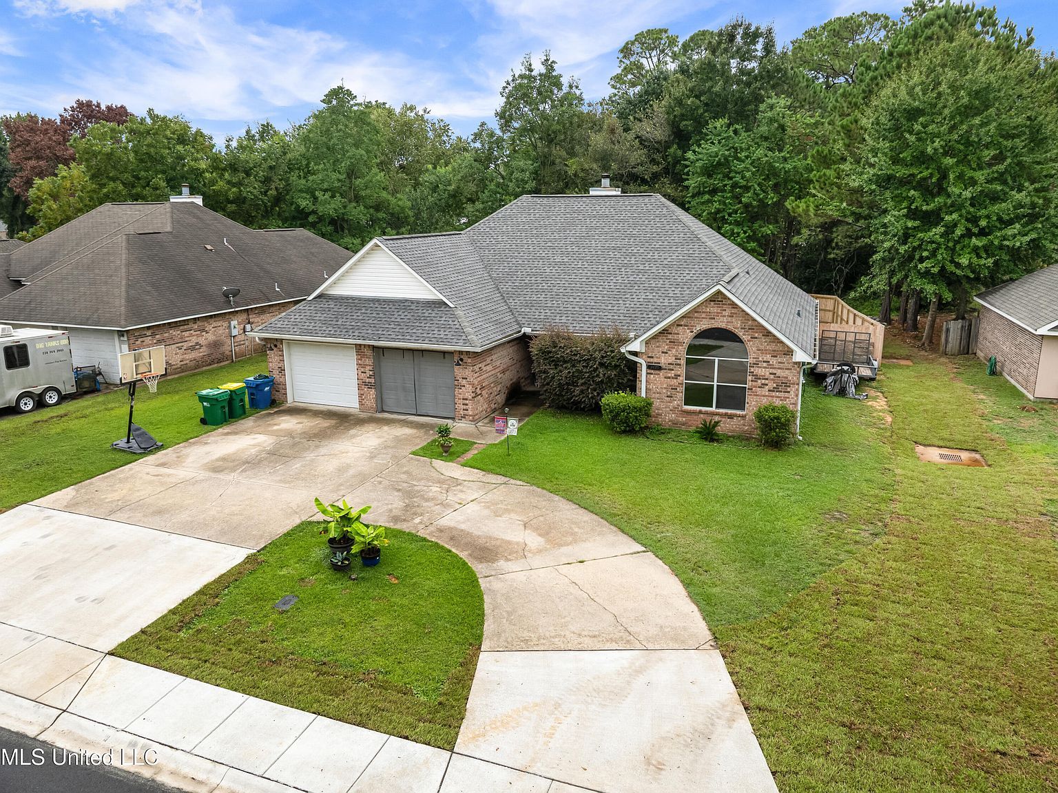 3425 Beach View Dr Ocean Springs, MS 39564 - Thumbnail 3