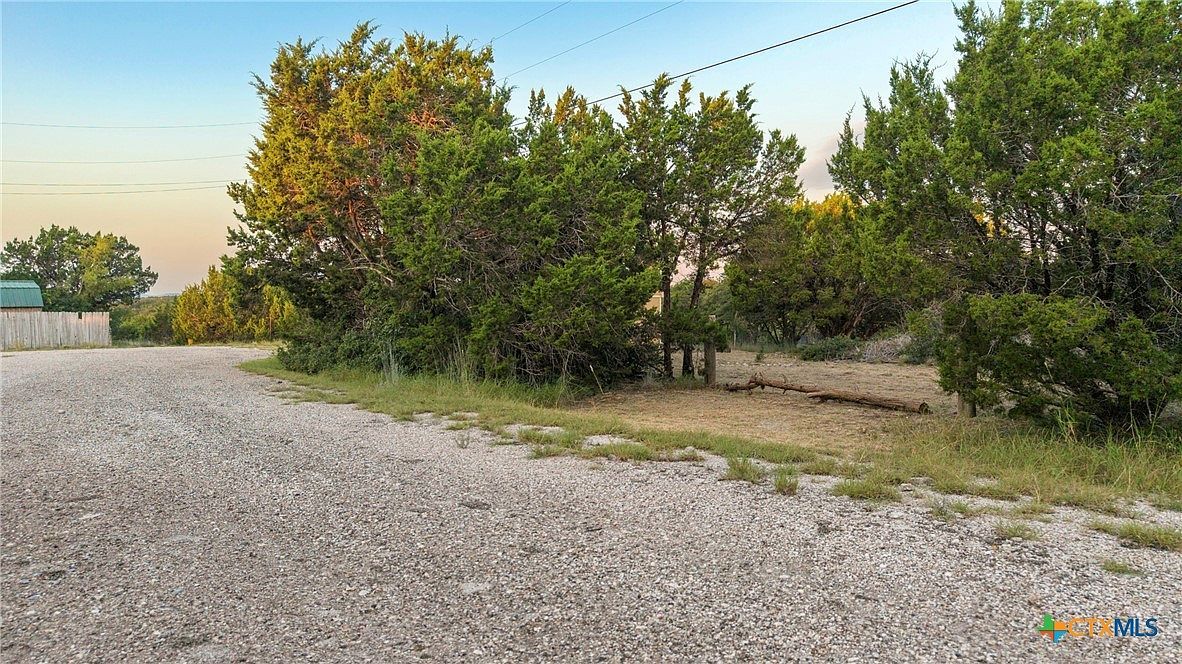 104 Short Circuit Dr Gatesville, TX 76528 - Thumbnail 3