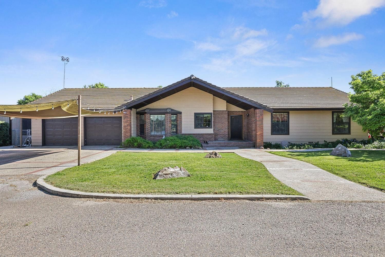 1706 Houser Ln Modesto, CA 95358 - Thumbnail 3