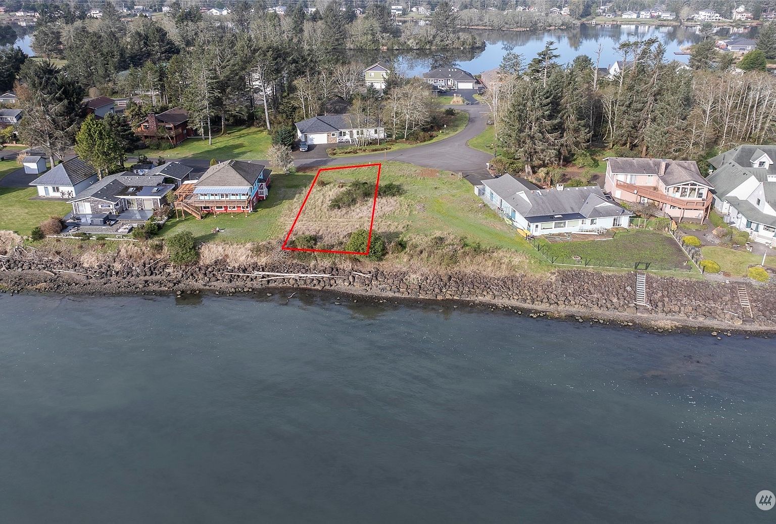 518 Chinook Ave SE Ocean Shores, WA 98569 - Thumbnail 3