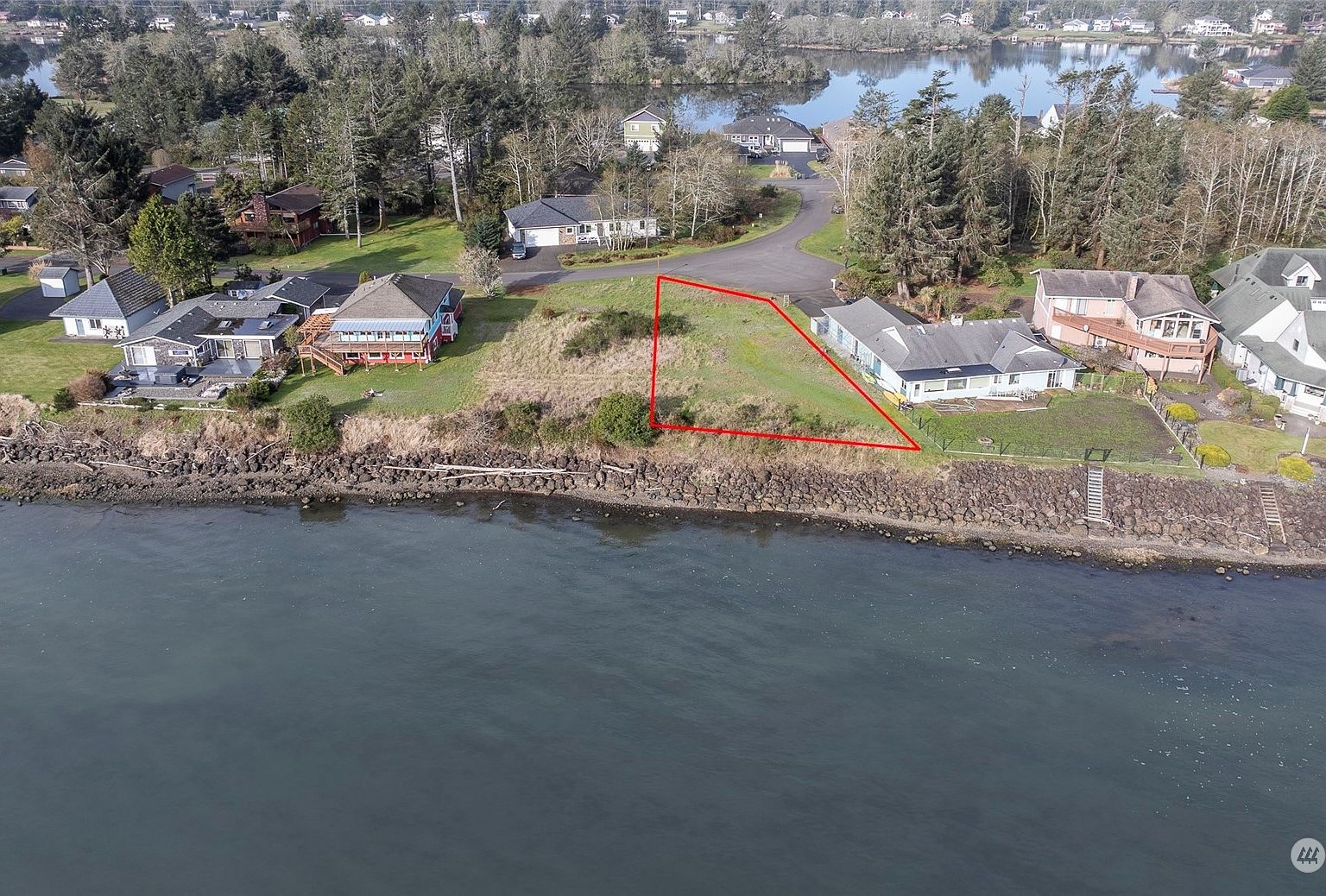 514 Mountain View Ct SE Ocean Shores, WA 98569 - Thumbnail 3