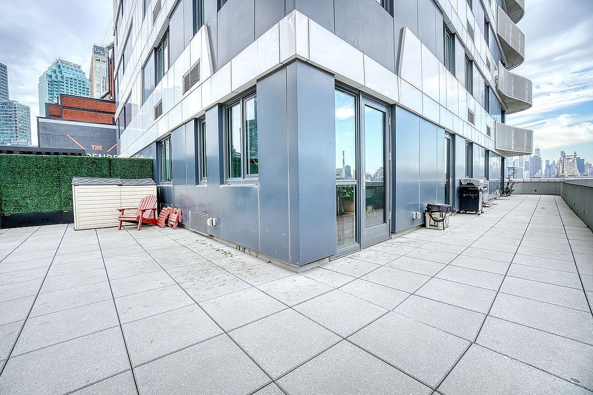 24-16 Queens Plz S #7B Long Island City, NY 11101 - Thumbnail 3