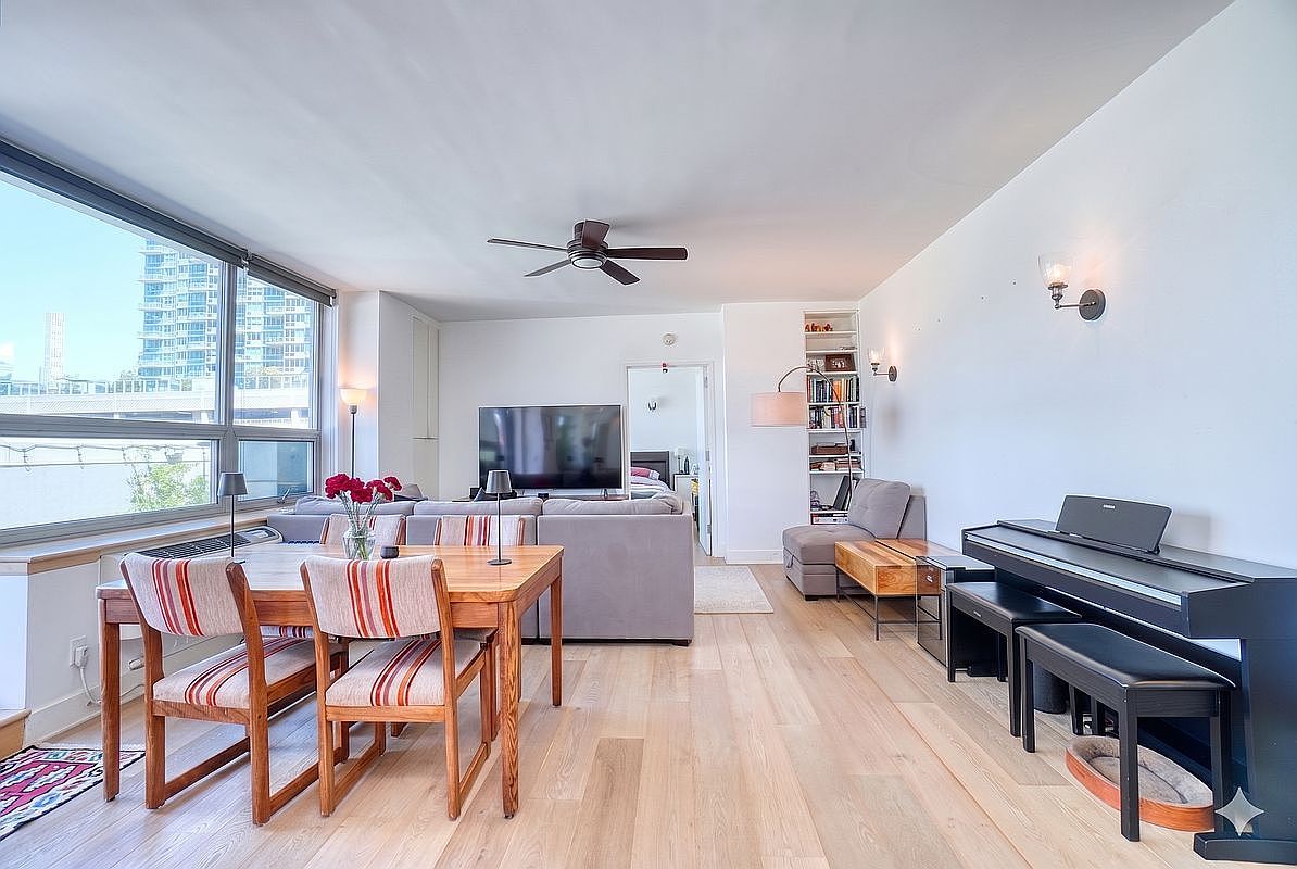 5-09 48th Ave #7F Long Island City, NY 11101 - Thumbnail 3