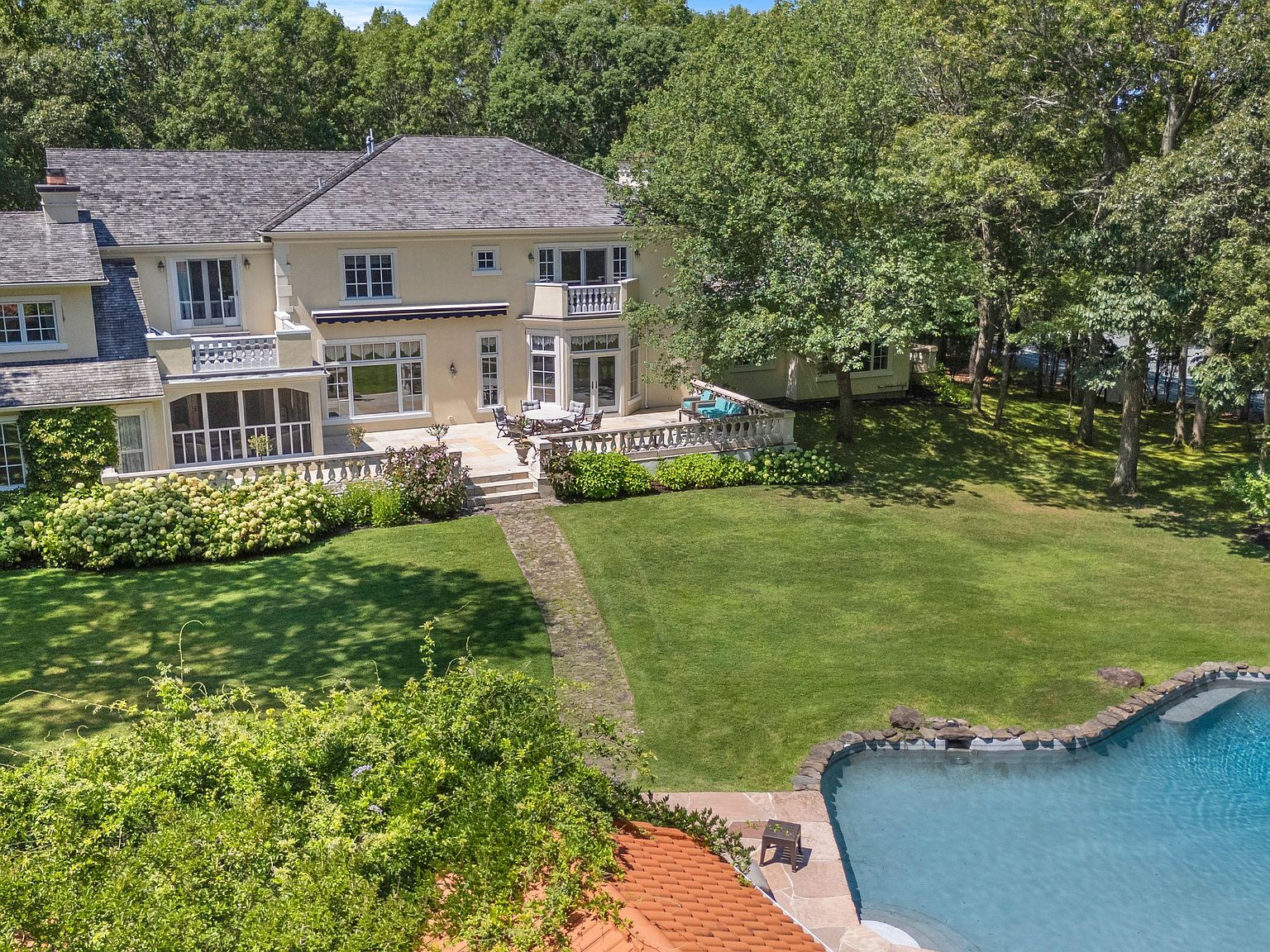 1 Terrys Trl East Hampton, NY 11937 - Thumbnail 3