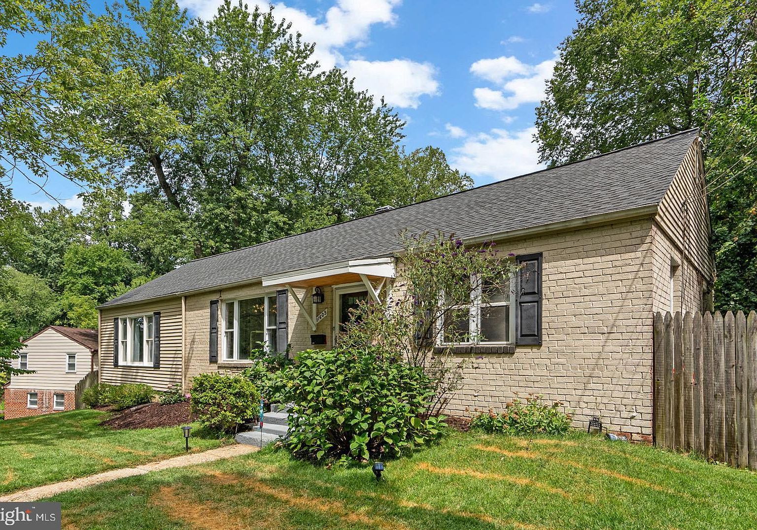 11605 Gail St Silver Spring, MD 20902 - Thumbnail 3