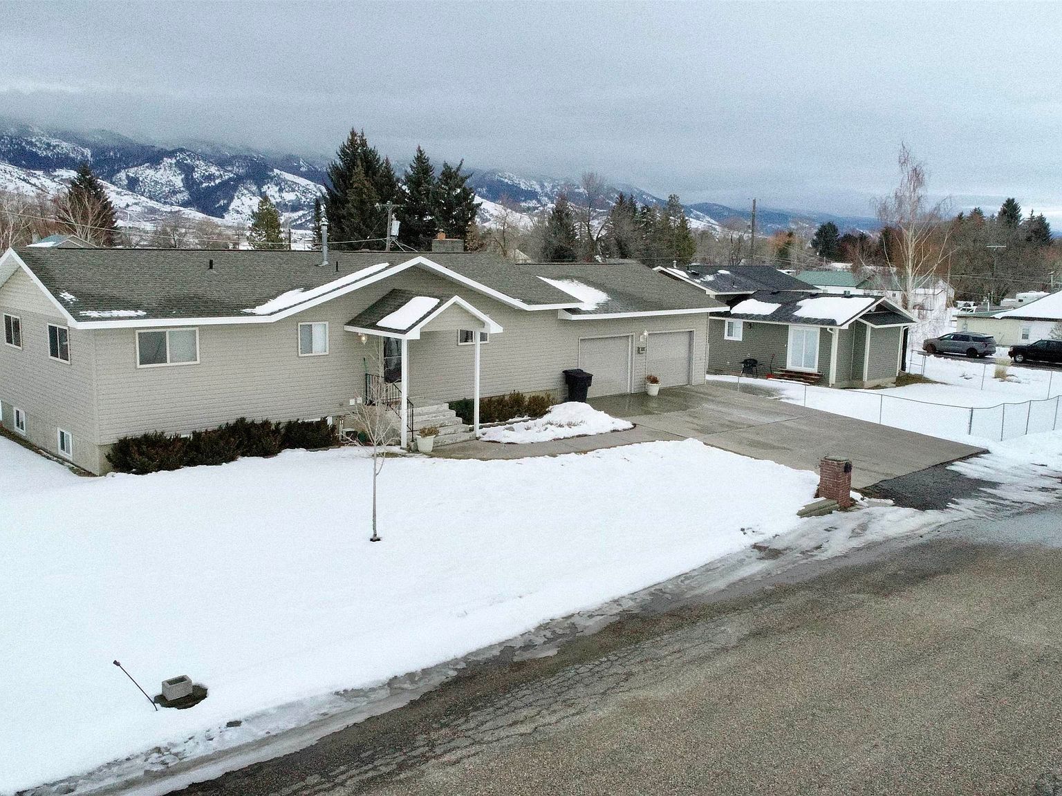 404 N 1 E Grace, ID 83241 - Thumbnail 3