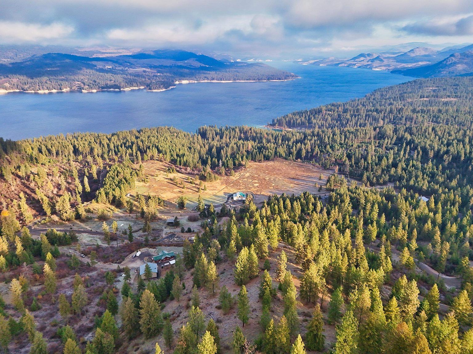 6237 Deer Tracks Way Fruitland, WA 99129 - Thumbnail 3