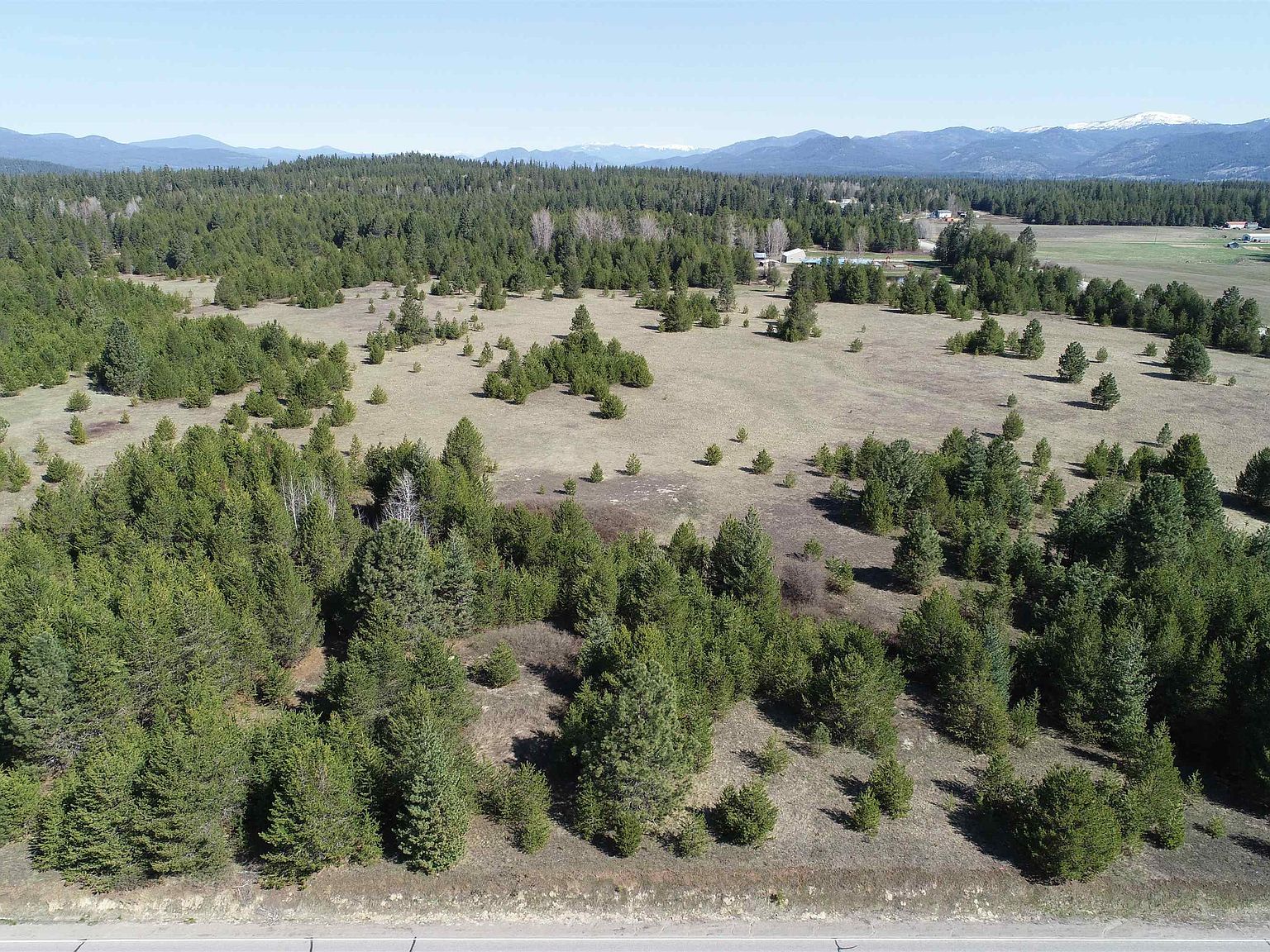 2040 Westside Calispell Rd #B Usk, WA 99180 - Thumbnail 3