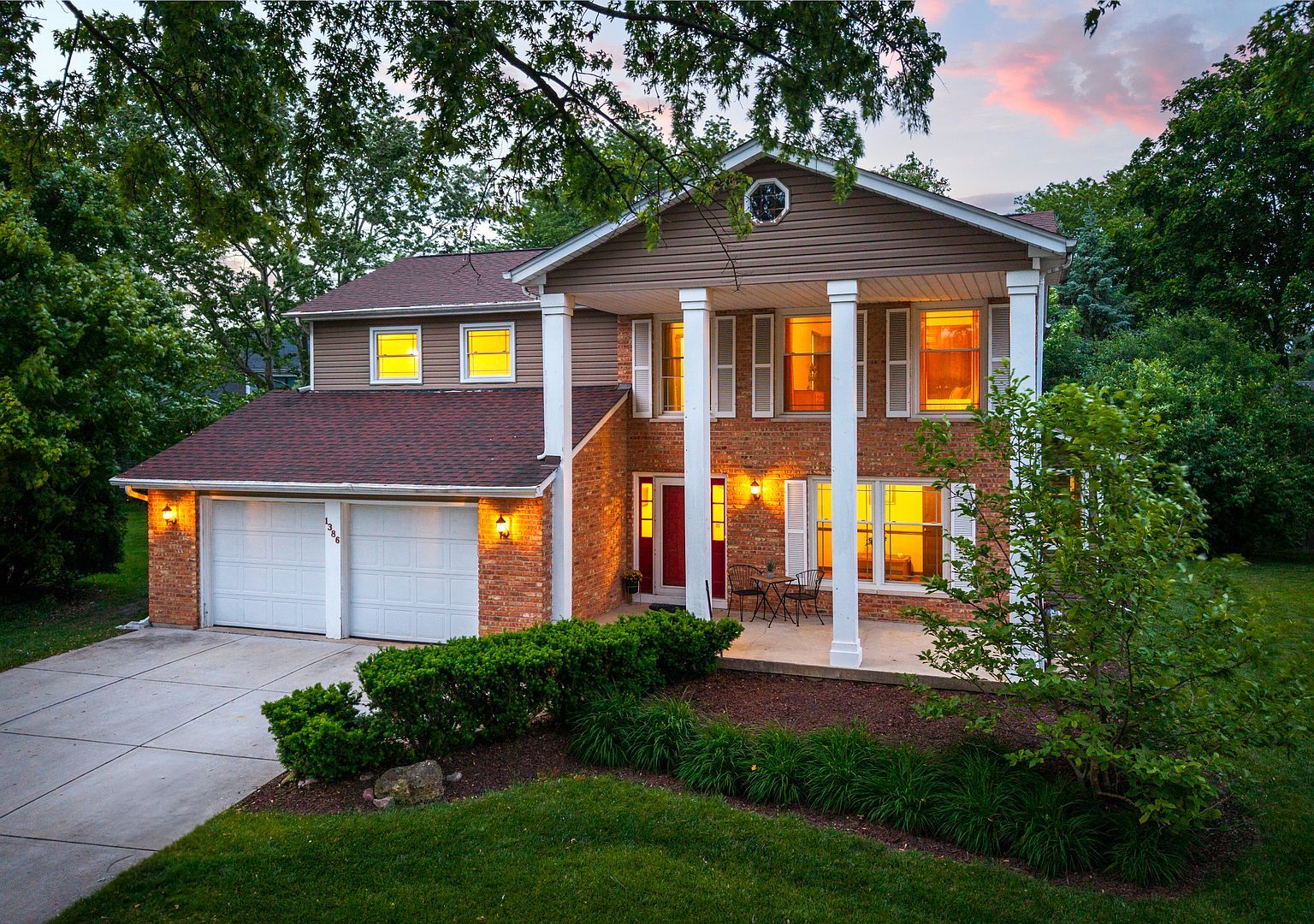 1386 Old Dominion Ct Naperville, IL 60540 - Thumbnail 3