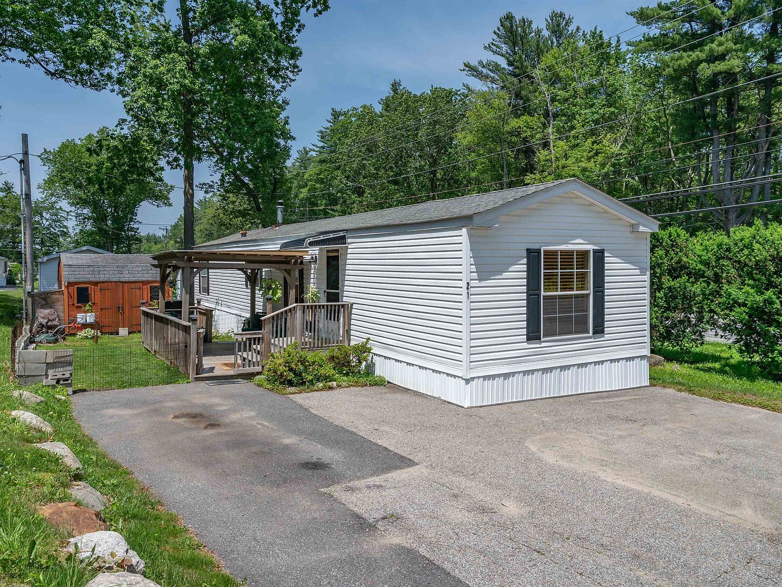 139 Rockingham Rd LOT 21 Derry, NH 03038 - Thumbnail 3