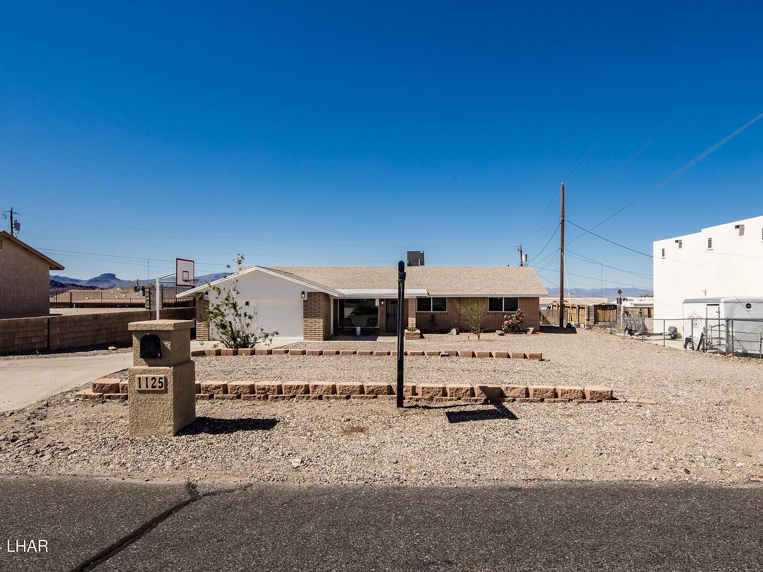 1125 Mohican Dr Lake Havasu City, AZ 86406 - Thumbnail 3