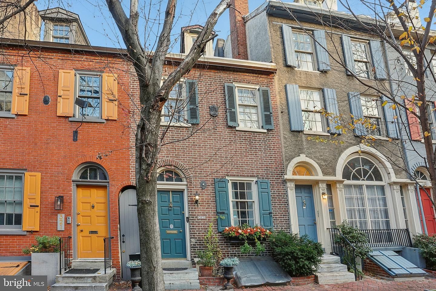 323 S Camac St Philadelphia, PA 19107 - Thumbnail 3