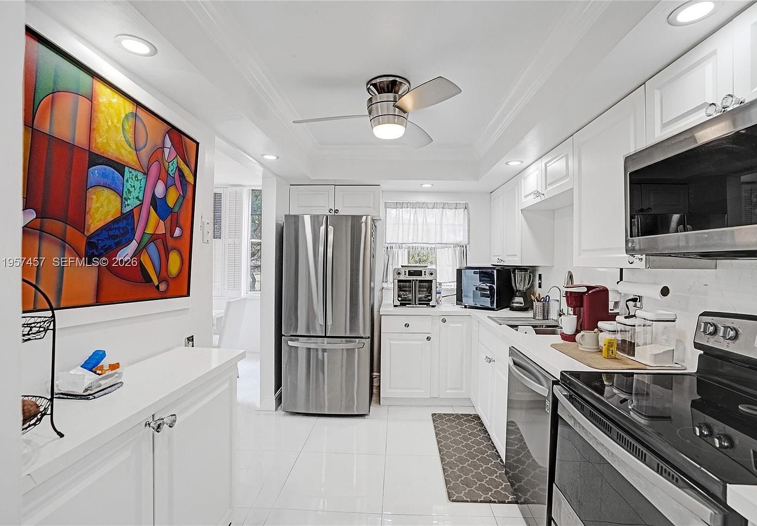 1400 Saint Charles Pl APT 204 Pembroke Pines, FL 33026 - Thumbnail 3