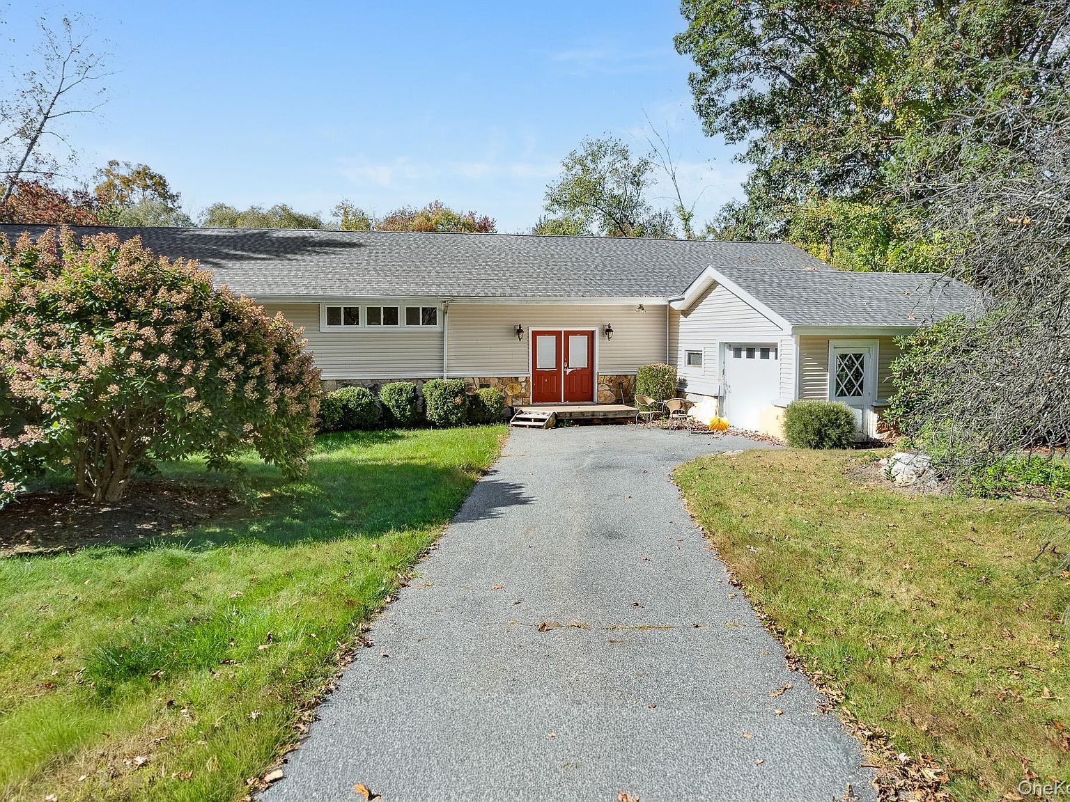 553 Hosner Mountain Rd Stormville, NY 12582 - Thumbnail 3