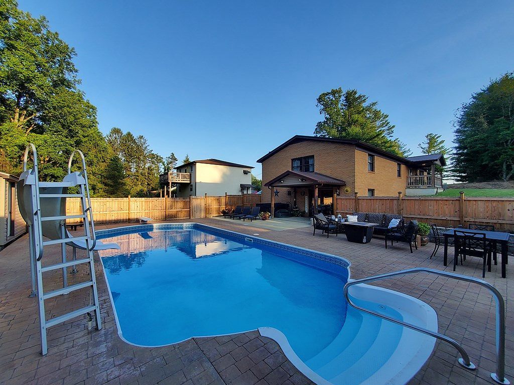 197 Industrial Dr Oak Hill, WV 25901 - Thumbnail 3