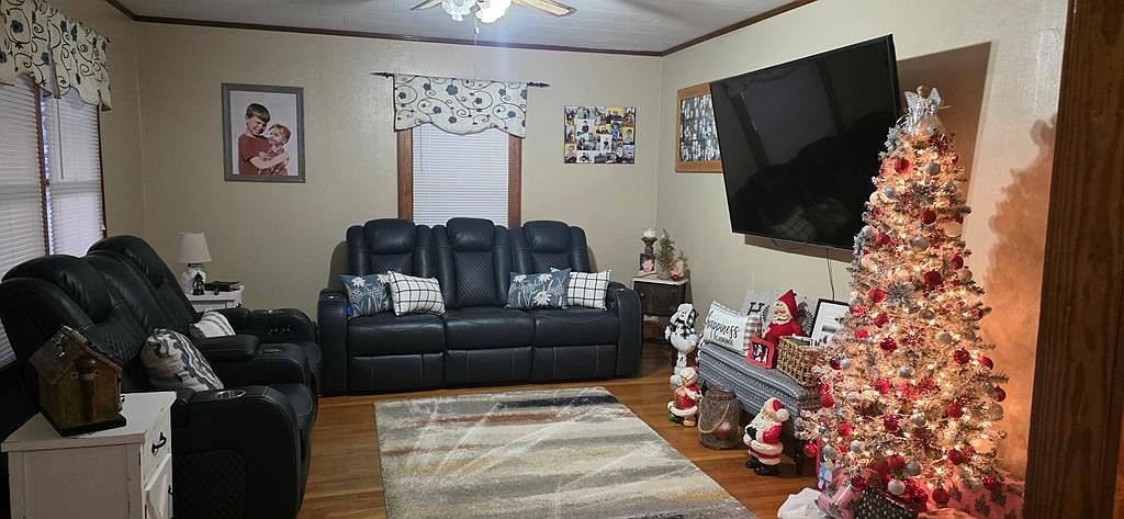 150 Duncan Ave Oak Hill, WV 25901 - Thumbnail 3