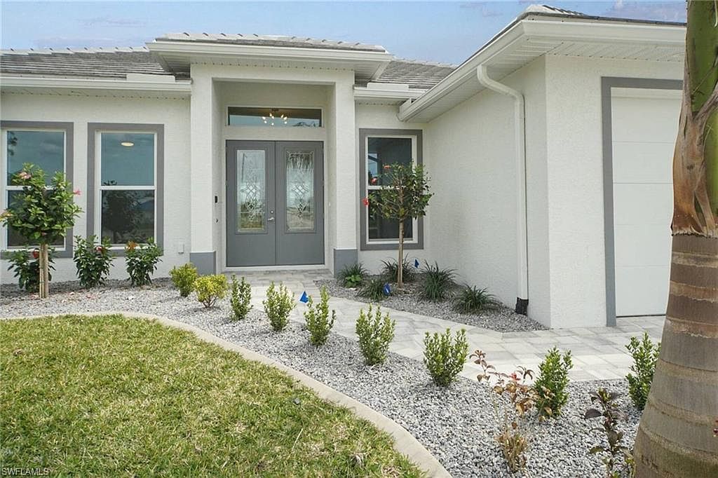 2619 SW 5th Ave Cape Coral, FL 33914 - Thumbnail 3