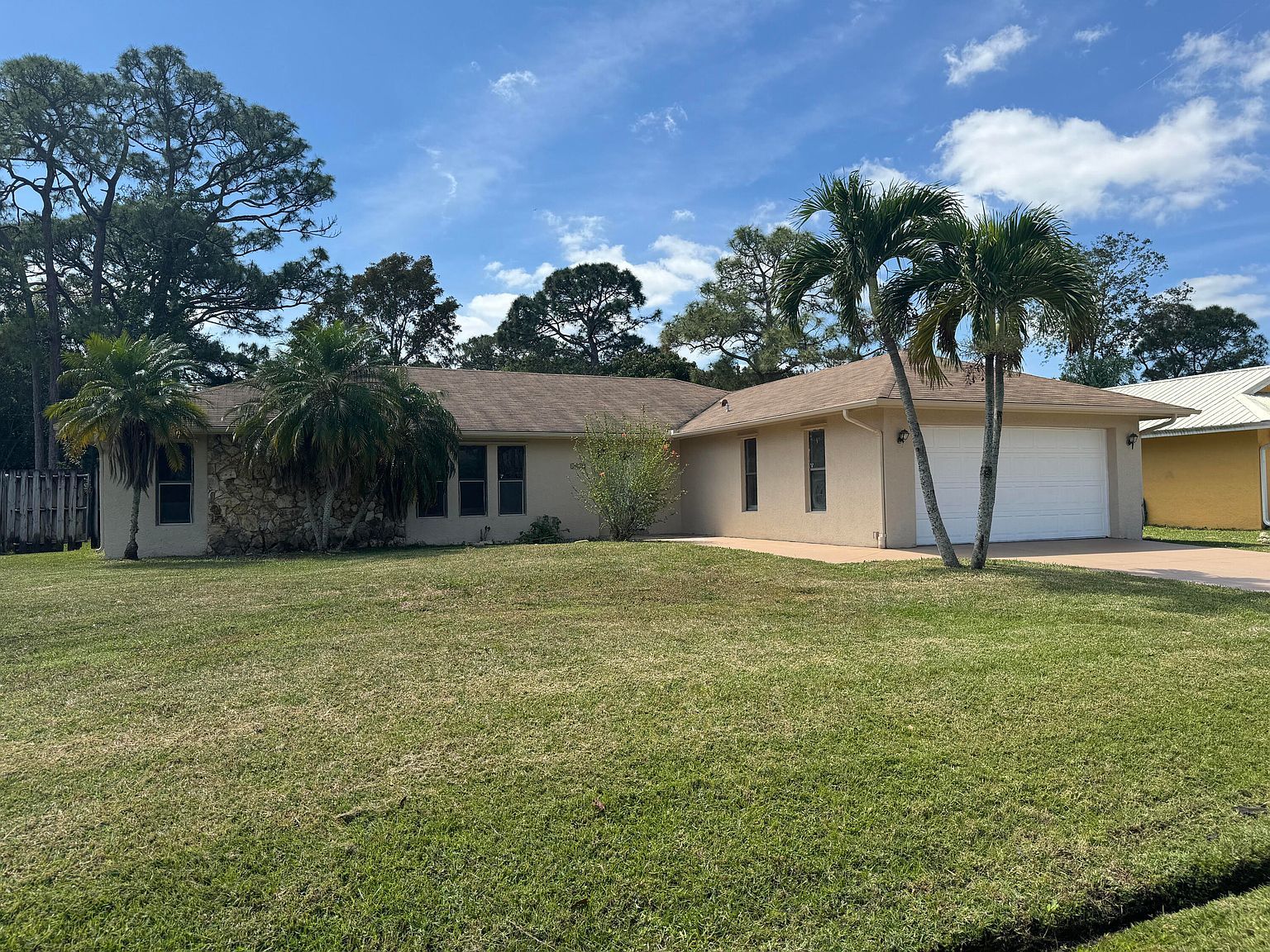 1026 SE Albatross Ave Port Saint Lucie, FL 34983 - Thumbnail 3