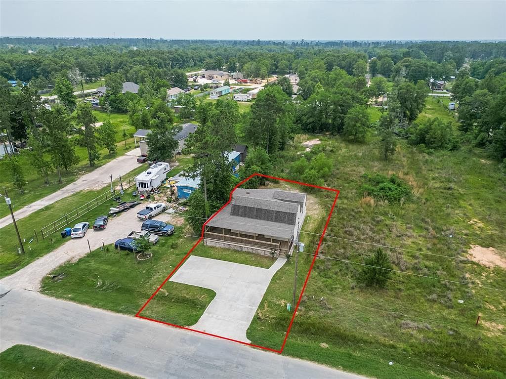 371 County Road 5015 Cleveland, TX 77327 - Thumbnail 3