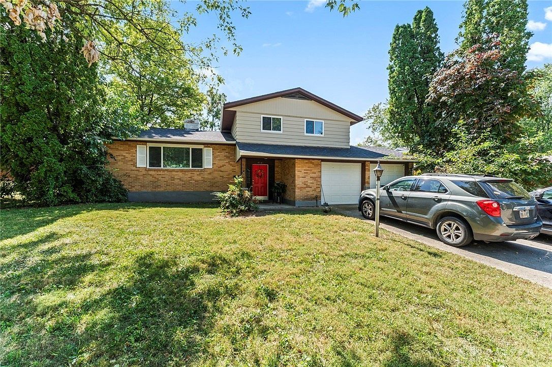 4718 Belcourt Dr Dayton, OH 45417 - Thumbnail 3