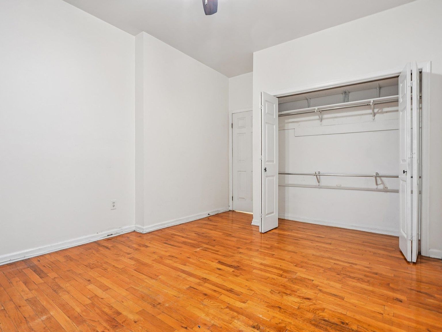 315 Pavonia Ave APT 3 Jersey City, NJ 07302 - Thumbnail 3