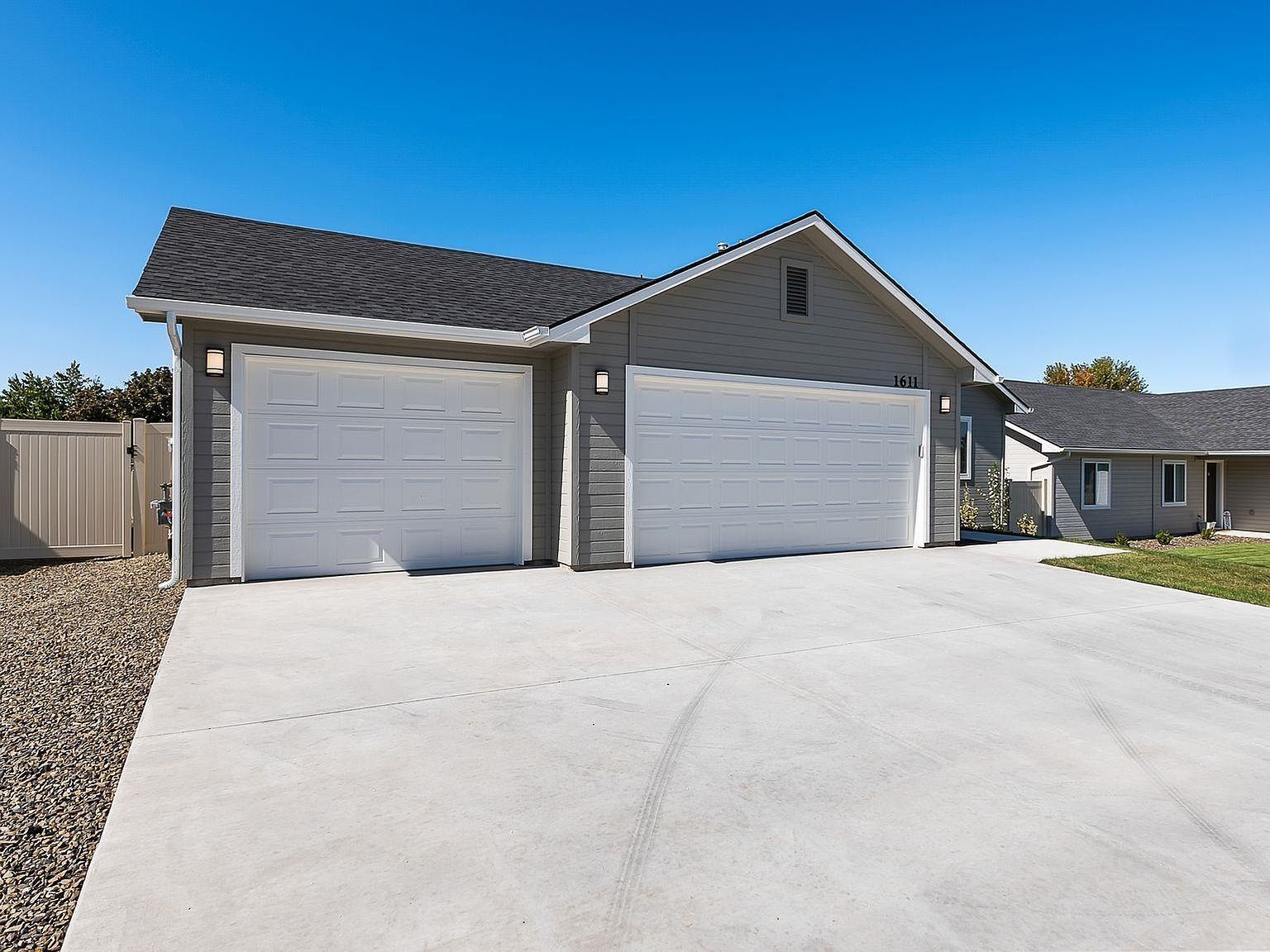 1611 Regency Way Emmett, ID 83617 - Thumbnail 3