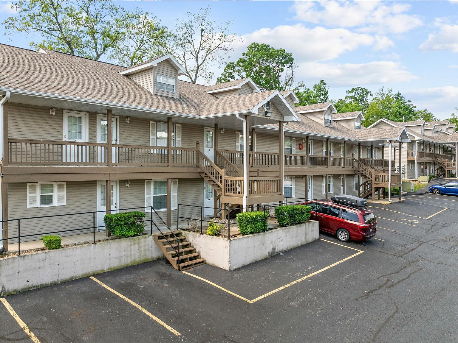 24 Fall Creek Trl APT 2 Branson, MO 65616 - Thumbnail 3