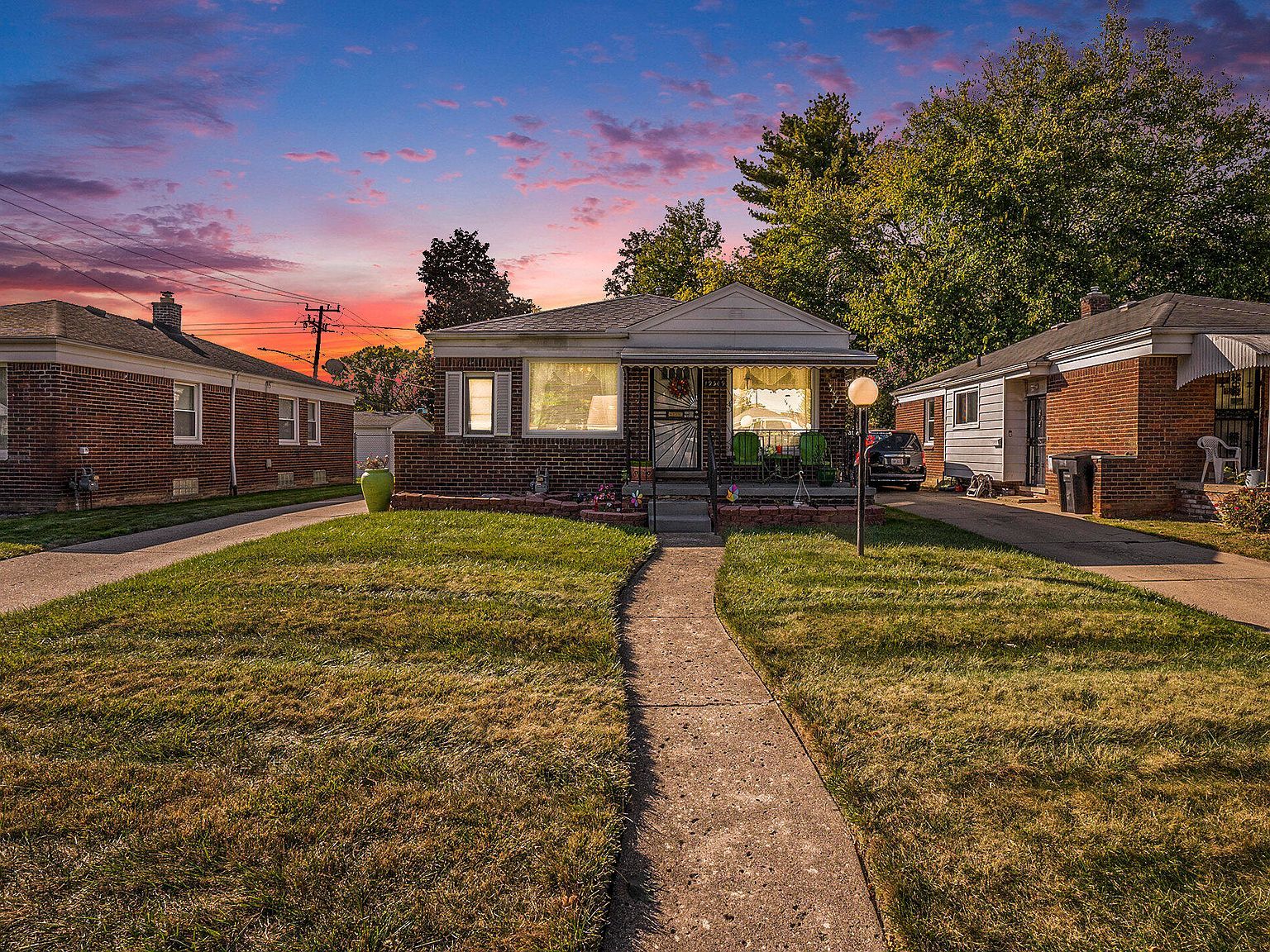 19309 Burt Rd Detroit, MI 48219 - Thumbnail 3