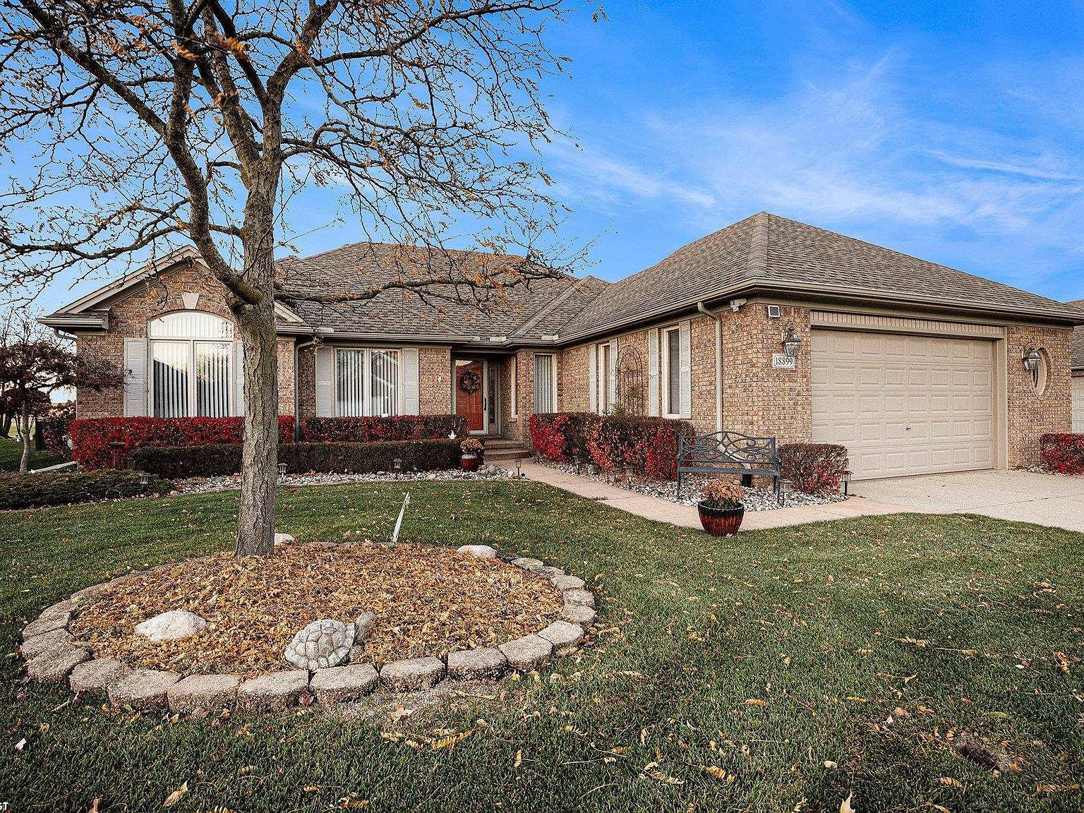 18899 Sandhurst Dr Clinton Township, MI 48038 - Thumbnail 3