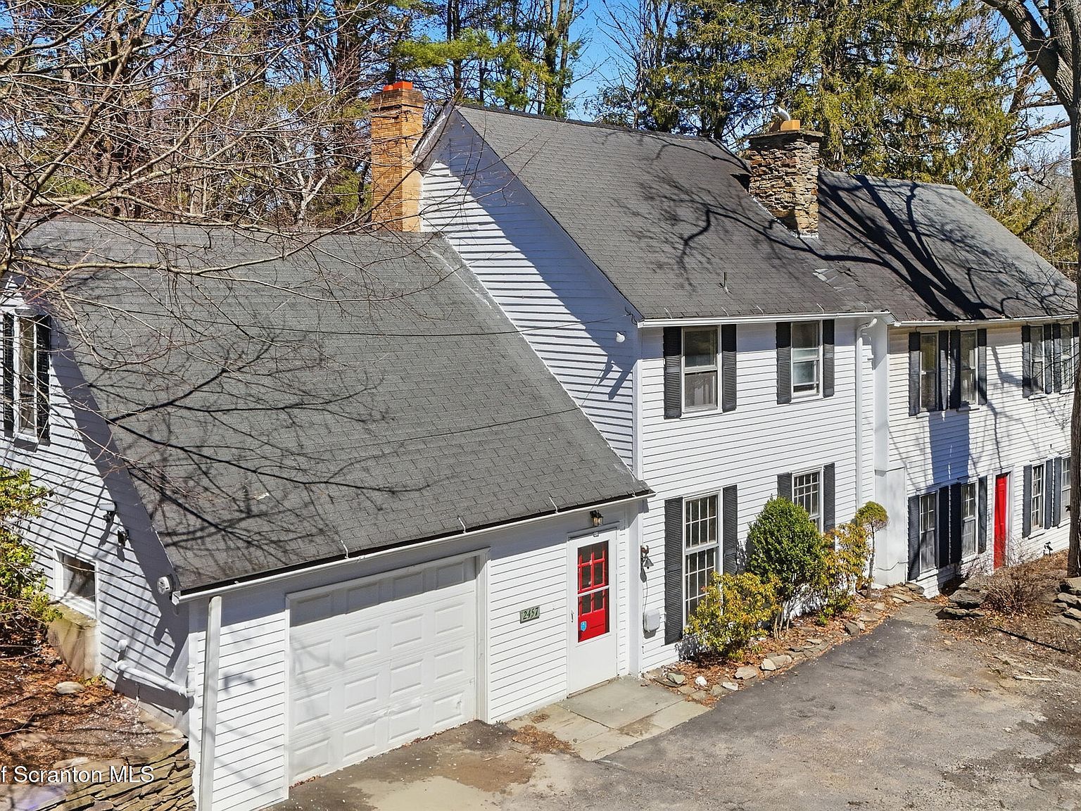 2457 Airport Rd Clifford Township, PA 18421 - Thumbnail 3