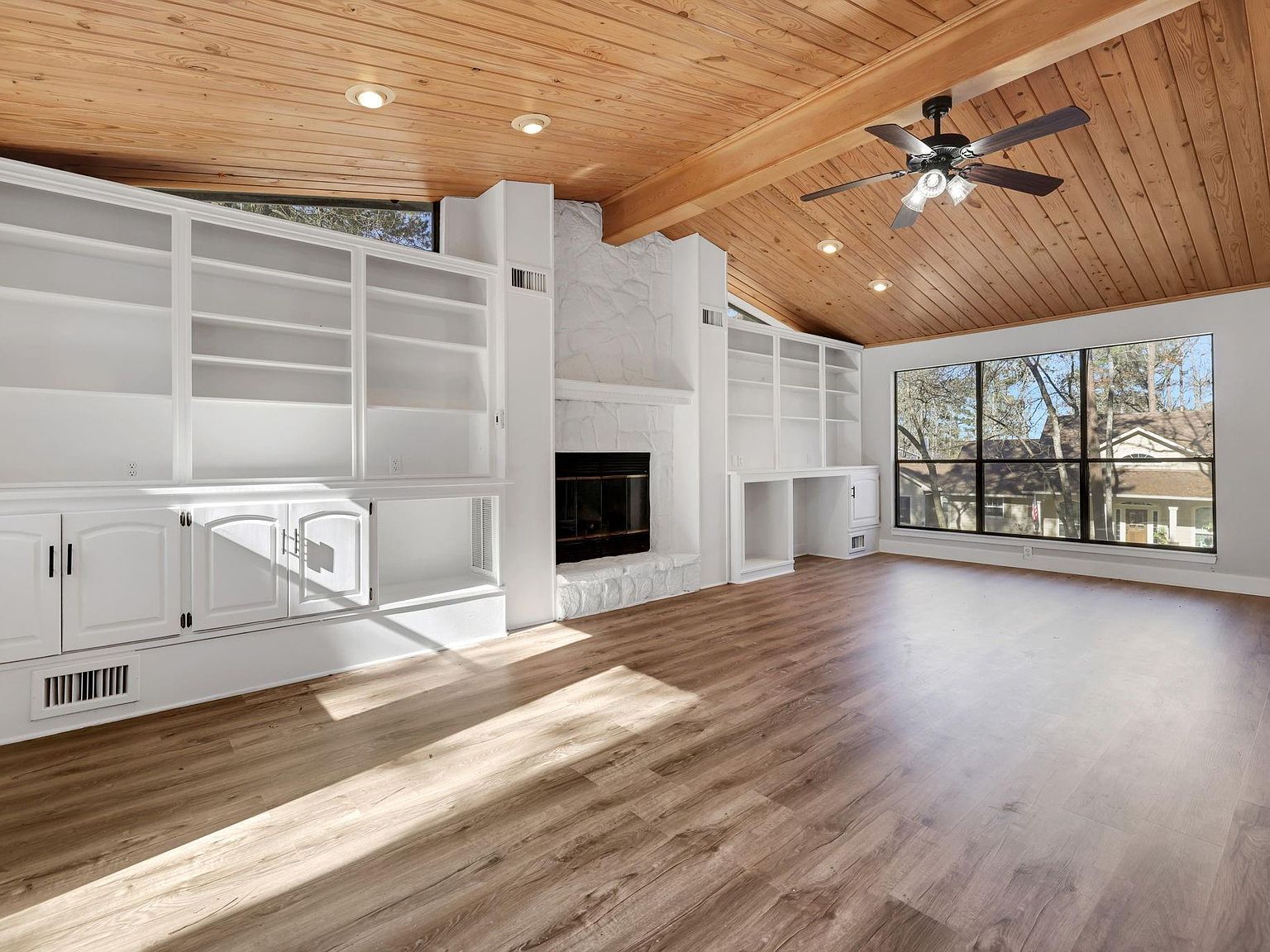 330 N Fairway Loop Coldspring, TX 77331 - Thumbnail 3