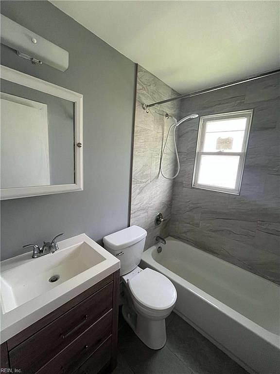 2508 Middle Ave Norfolk, VA 23504 - Thumbnail 3