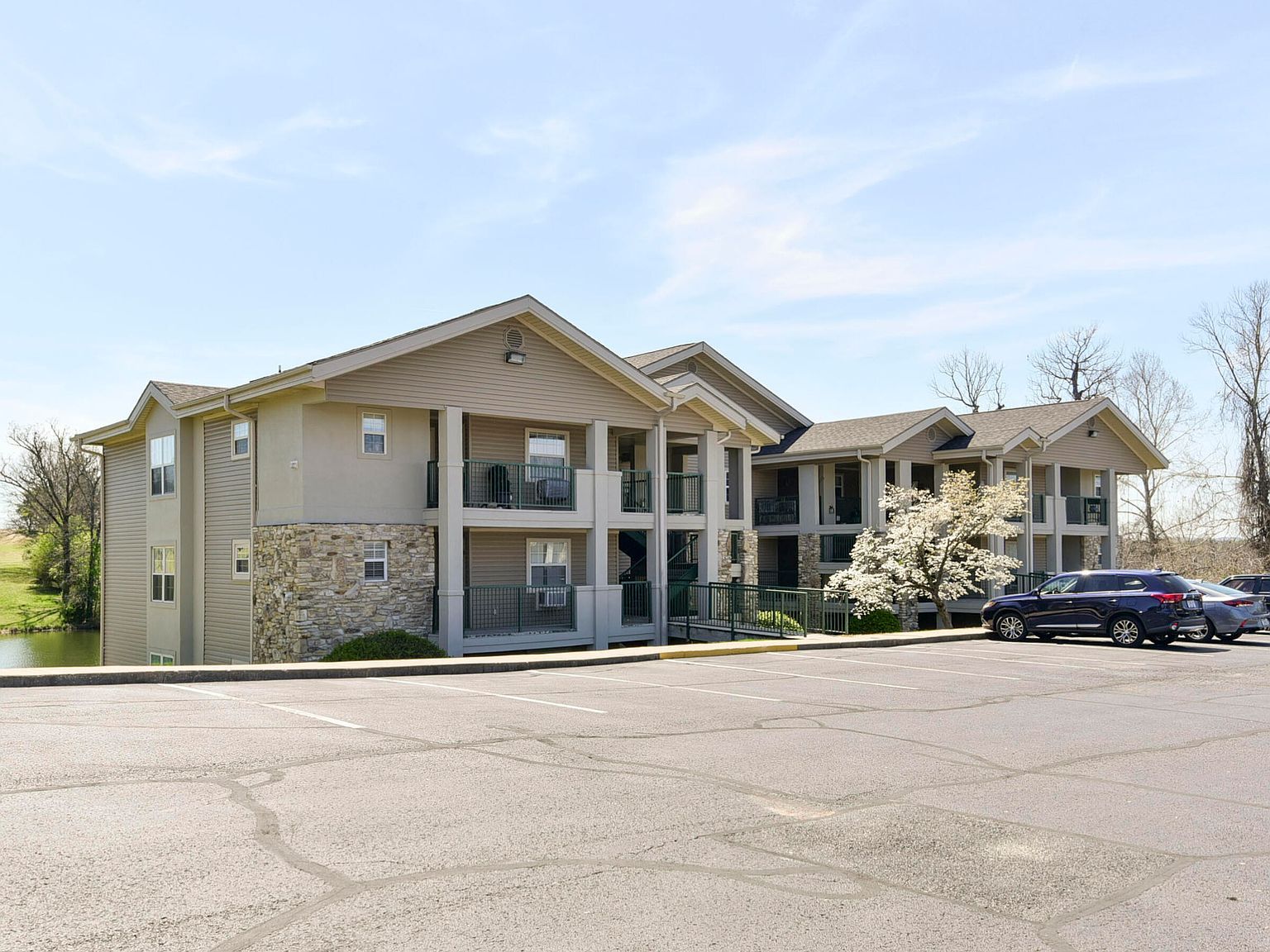 180 W Rockford Dr #12 Branson, MO 65616 - Thumbnail 3