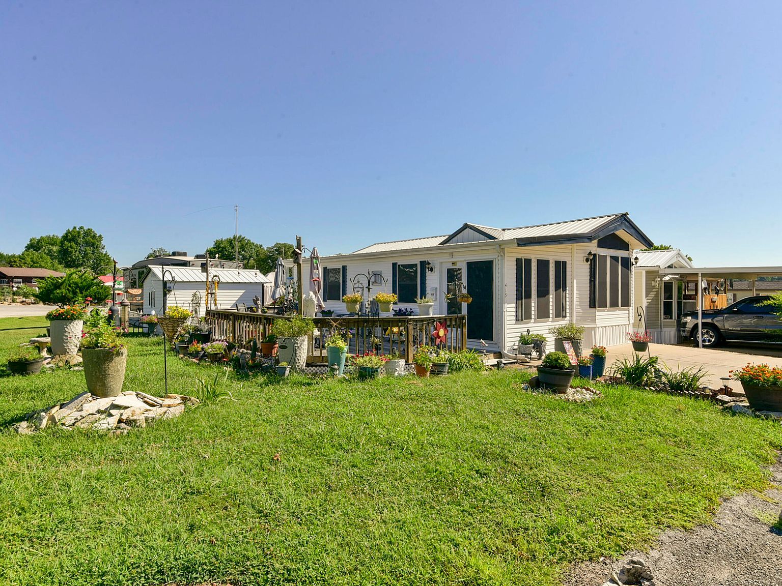 415 Monarch Dr Branson, MO 65616 - Thumbnail 3