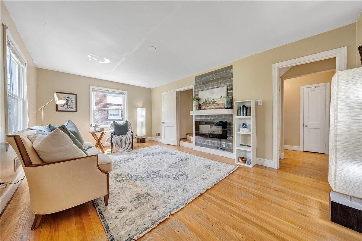 1130 Kerns Ave SW Roanoke, VA 24015 - Thumbnail 3