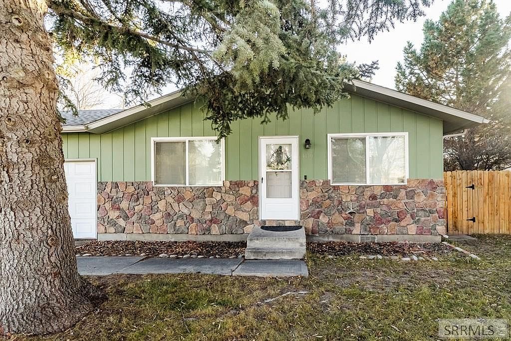 4150 E Greenwillow Ln Idaho Falls, ID 83401 - Thumbnail 3