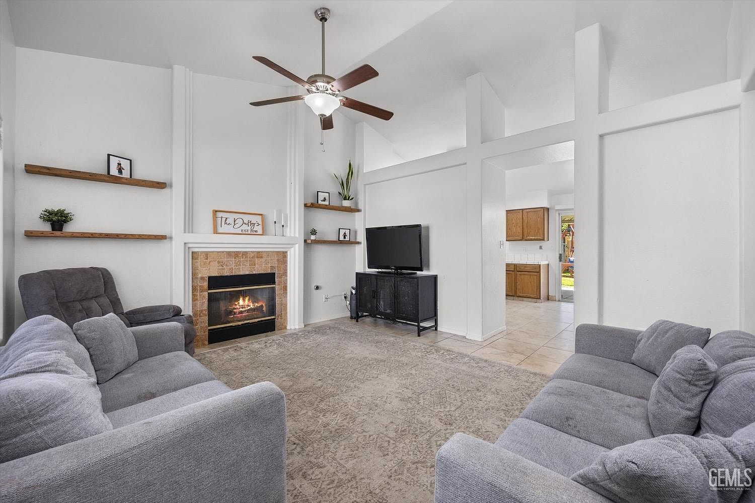 4309 Polo Pony Ln Bakersfield, CA 93312 - Thumbnail 3