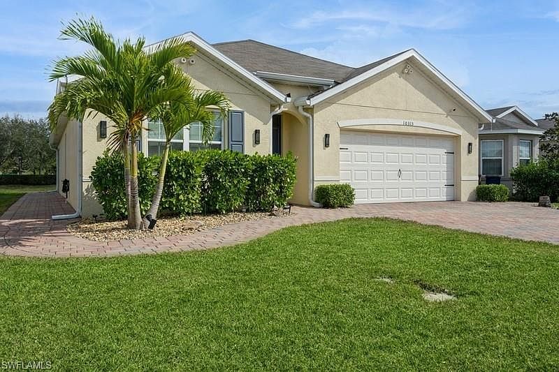 10313 Silver Pond Ln Lehigh Acres, FL 33936 - Thumbnail 3