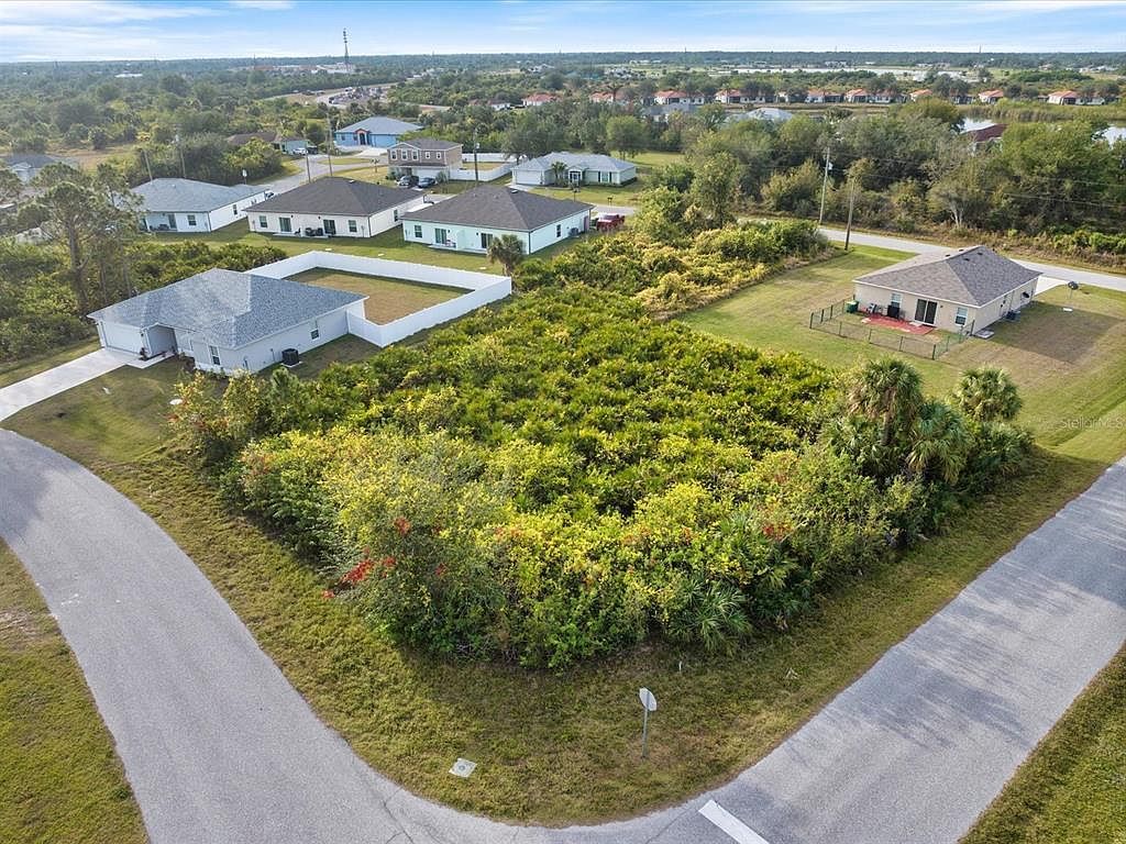 12142 Appleberg Cir #1 Pt Charlotte, FL 33981 - Thumbnail 3