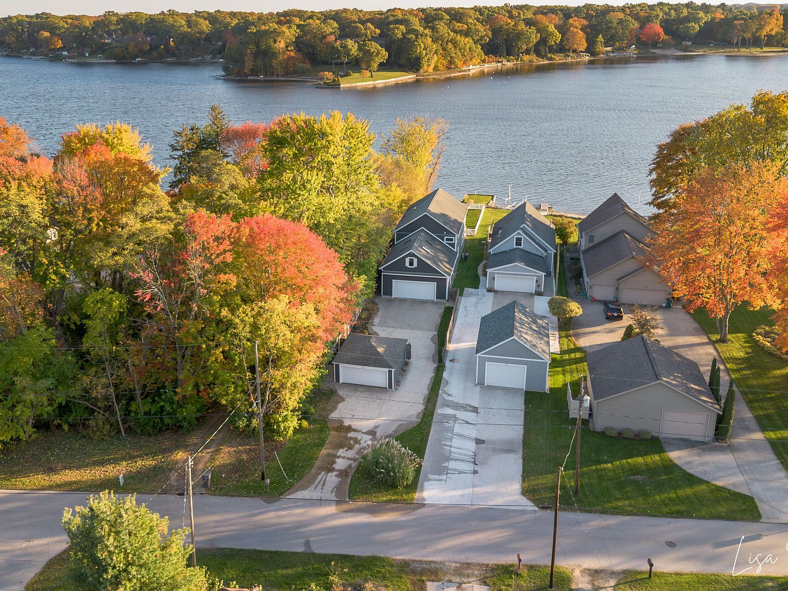 447 Lakeshore Blvd Muskegon, MI 49444 - Thumbnail 3