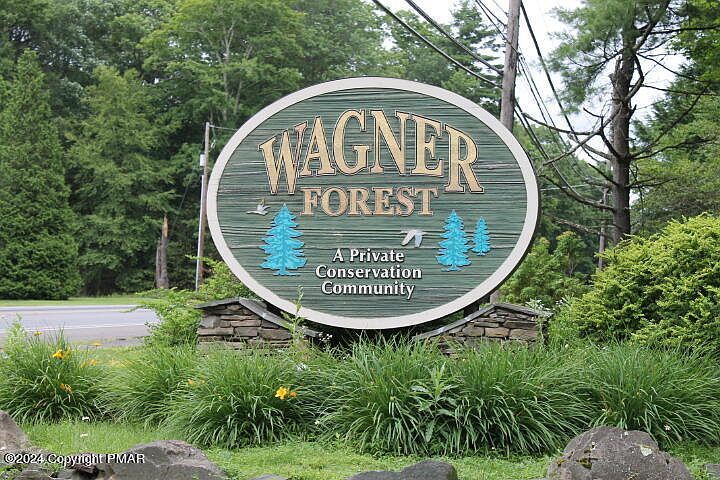 517 E Forest Rd Pocono Lake, PA 18347 - Thumbnail 3